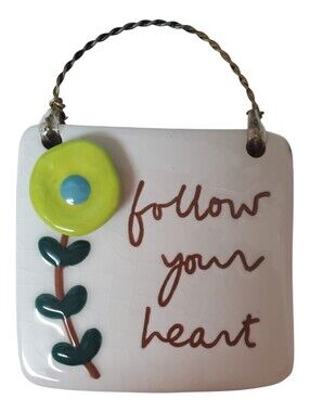 Sandra Magsamen Department 56 "Follow Your Heart" 3-D Ceramic Wall Hanging 3"×4"
